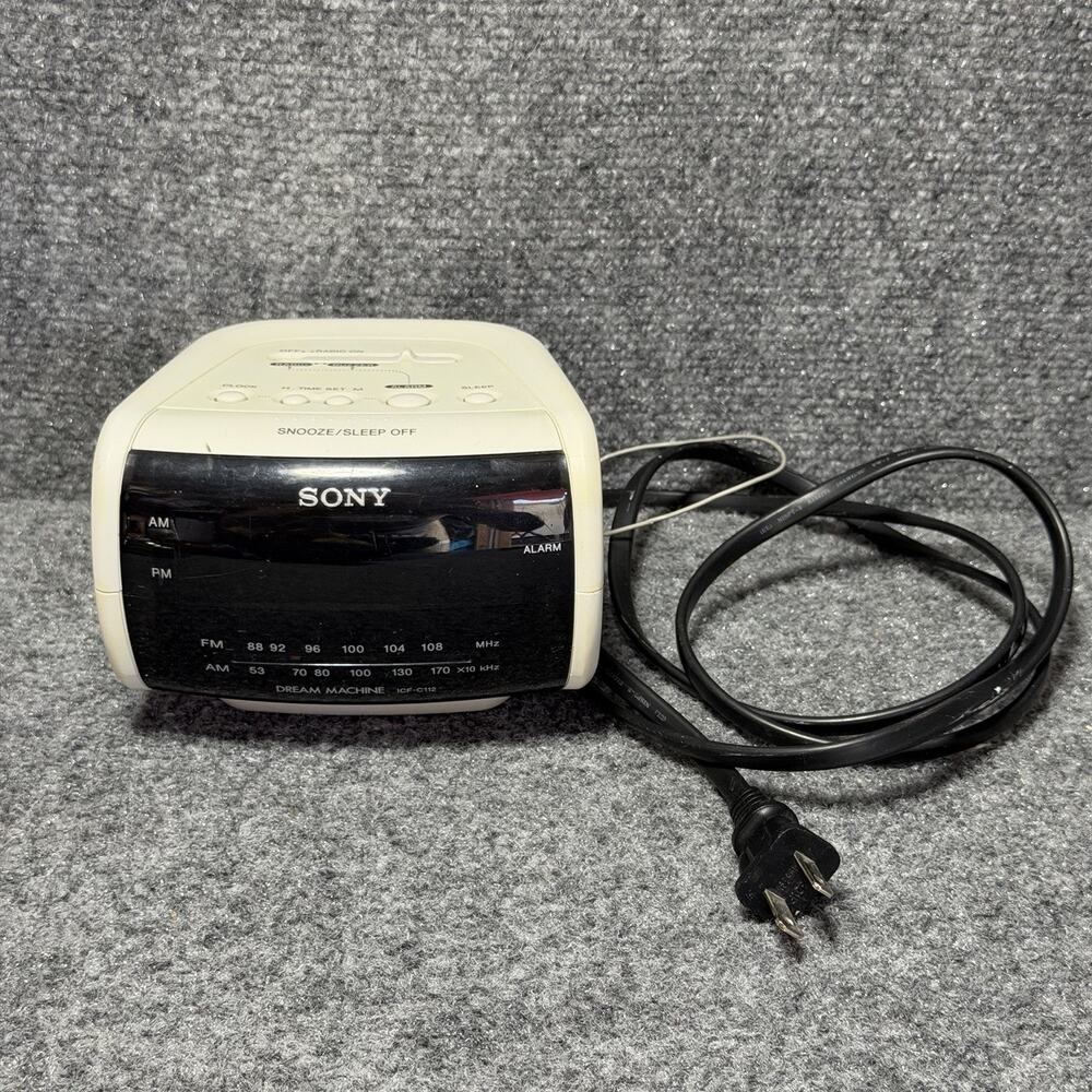 Sony Dream Machine ICF-C112 Digital Alarm Clock Snooze Sleep AM FM Radio